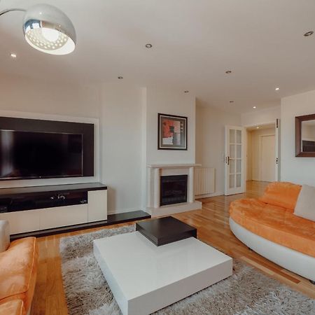 Downtown Grand Tower View By Vacationy Apartment Porto Luaran gambar
