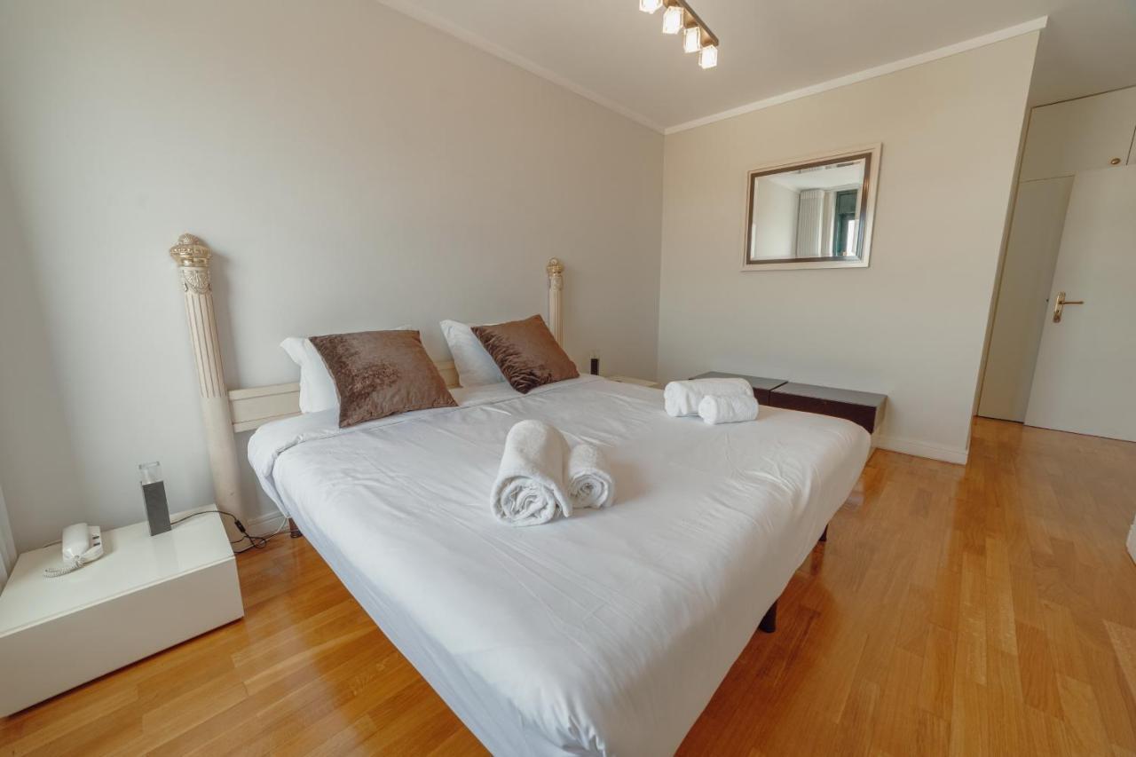 Downtown Grand Tower View By Vacationy Apartment Porto Luaran gambar
