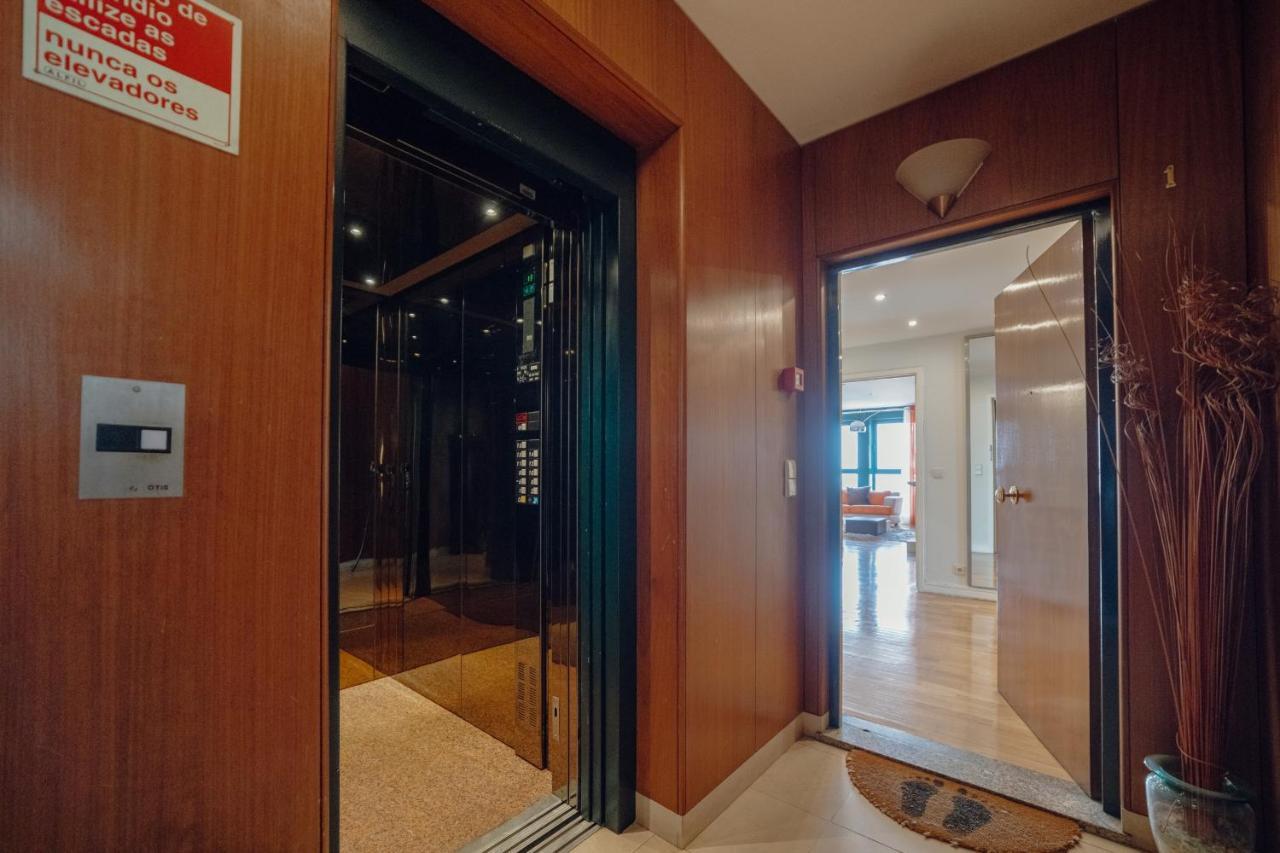 Downtown Grand Tower View By Vacationy Apartment Porto Luaran gambar